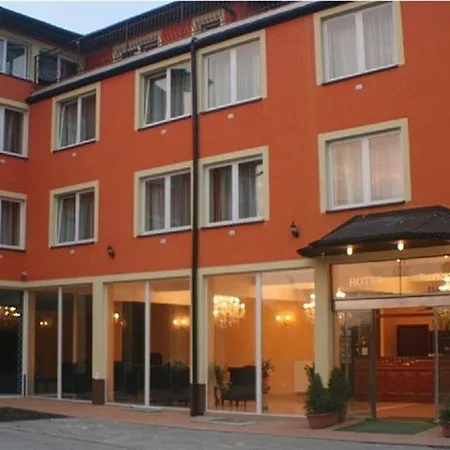 Daisy Superior Krakkó