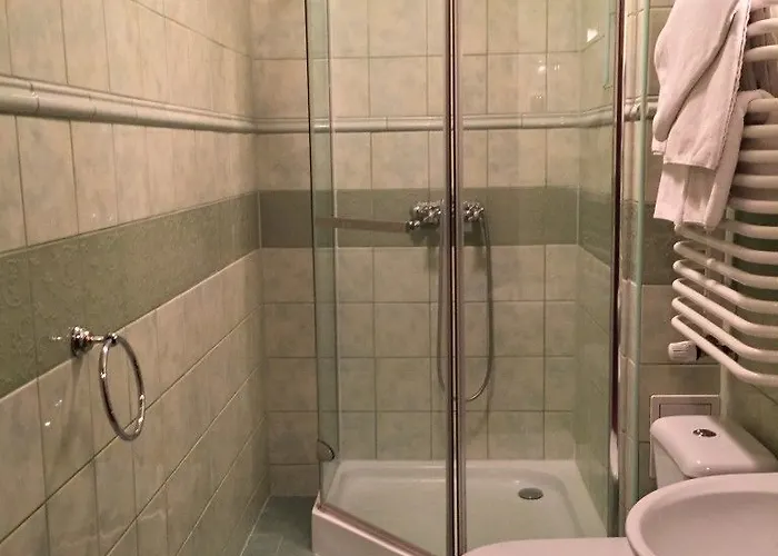 Daisy Superior Bed & Breakfast 3*