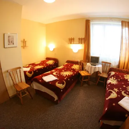 黛西高级酒店 3*