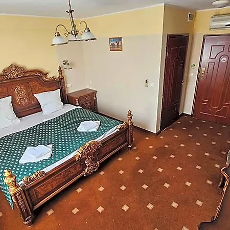 Daisy Superior Bed & Breakfast