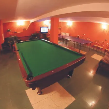 住宿加早餐酒店 黛西高级酒店 3*