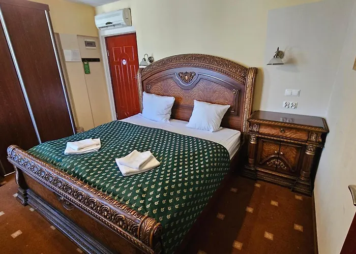 Daisy Superior Bed and breakfast 3*