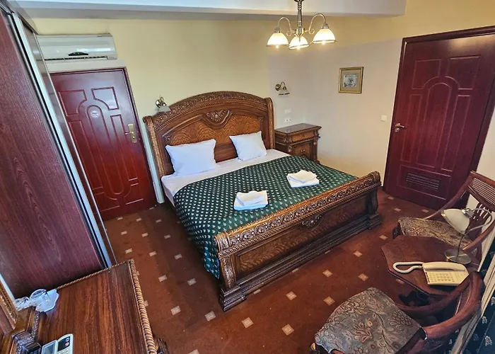 Daisy Superior Bed and breakfast 3*