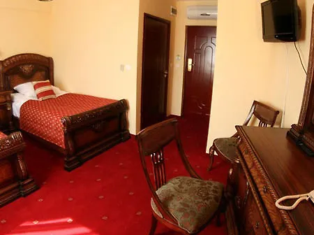 Alojamento de Acomodação e Pequeno-almoço Daisy Superior