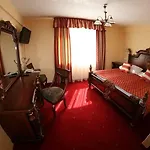 Daisy Superior 3*