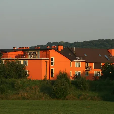 Daisy Superior Otel 3*
